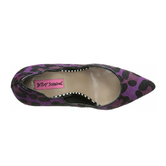 Betsey Johnson NEW Purple Leopard Calf Hair Heels - Picture 6 of 7